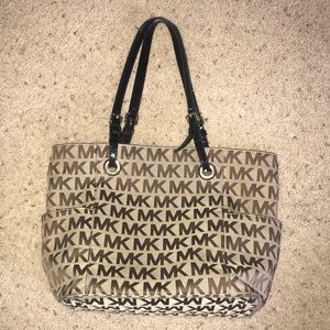 Michael Kors Signature tote shoulder bag